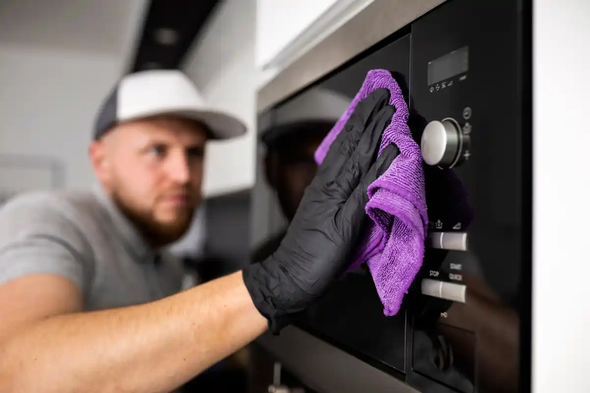 clean kitchen microfiber cloth microwave