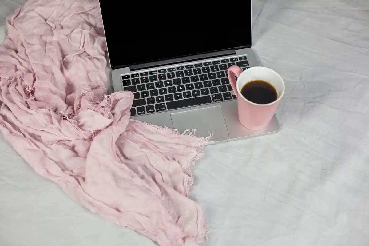 Dutch morning productivity coffee laptop