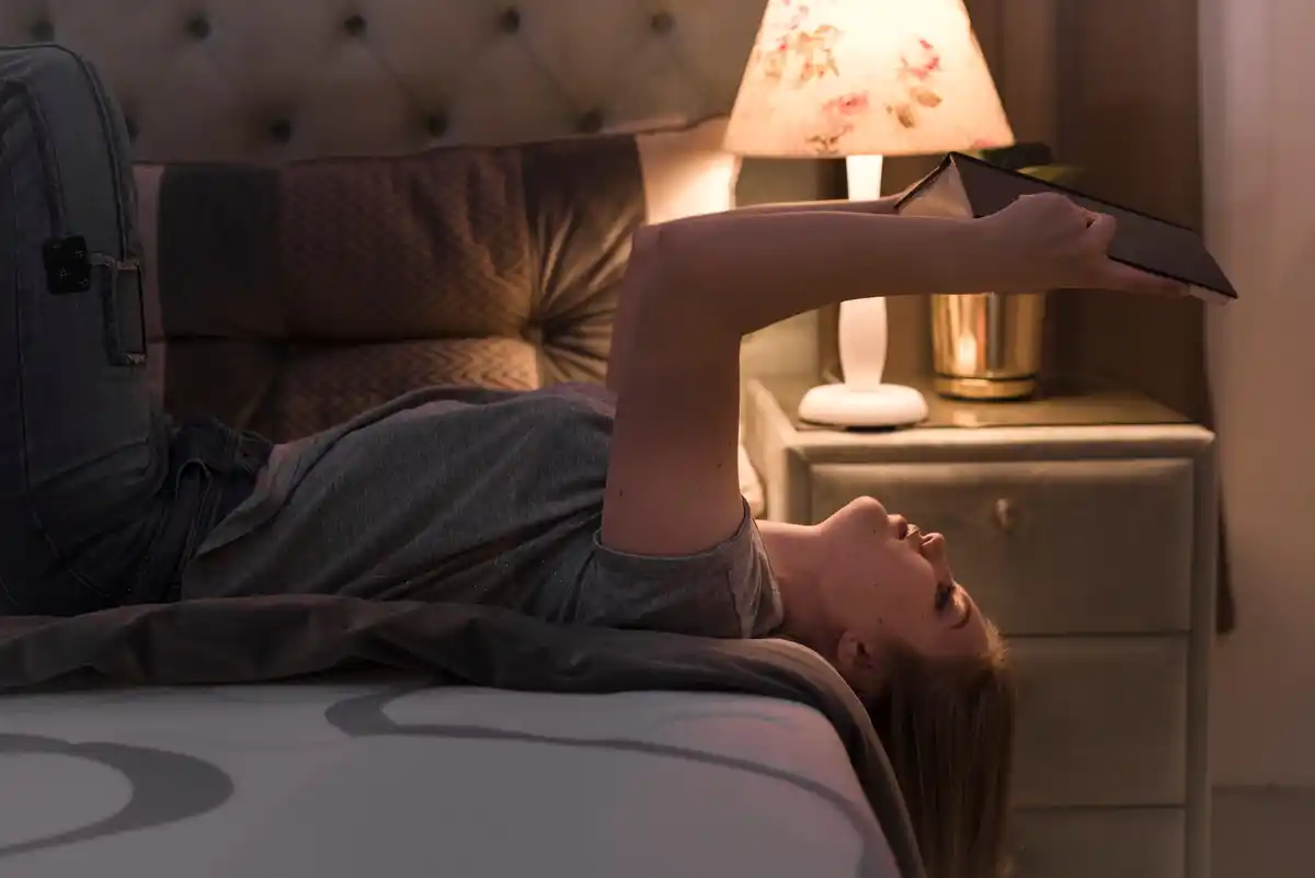 sleep improvement cozy bedroom dark room