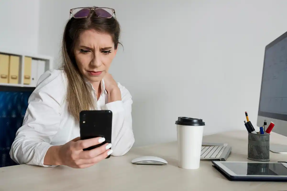 smartphone common mistakes user frustrated
