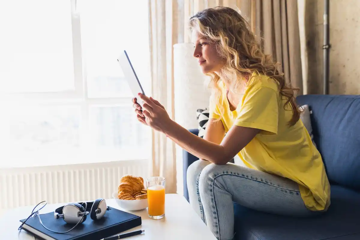 smartphone life hacks daily use Netherlands