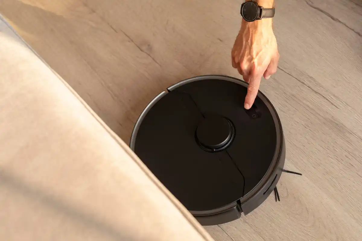 vacuum cleaner nozzle wooden floor cleaning