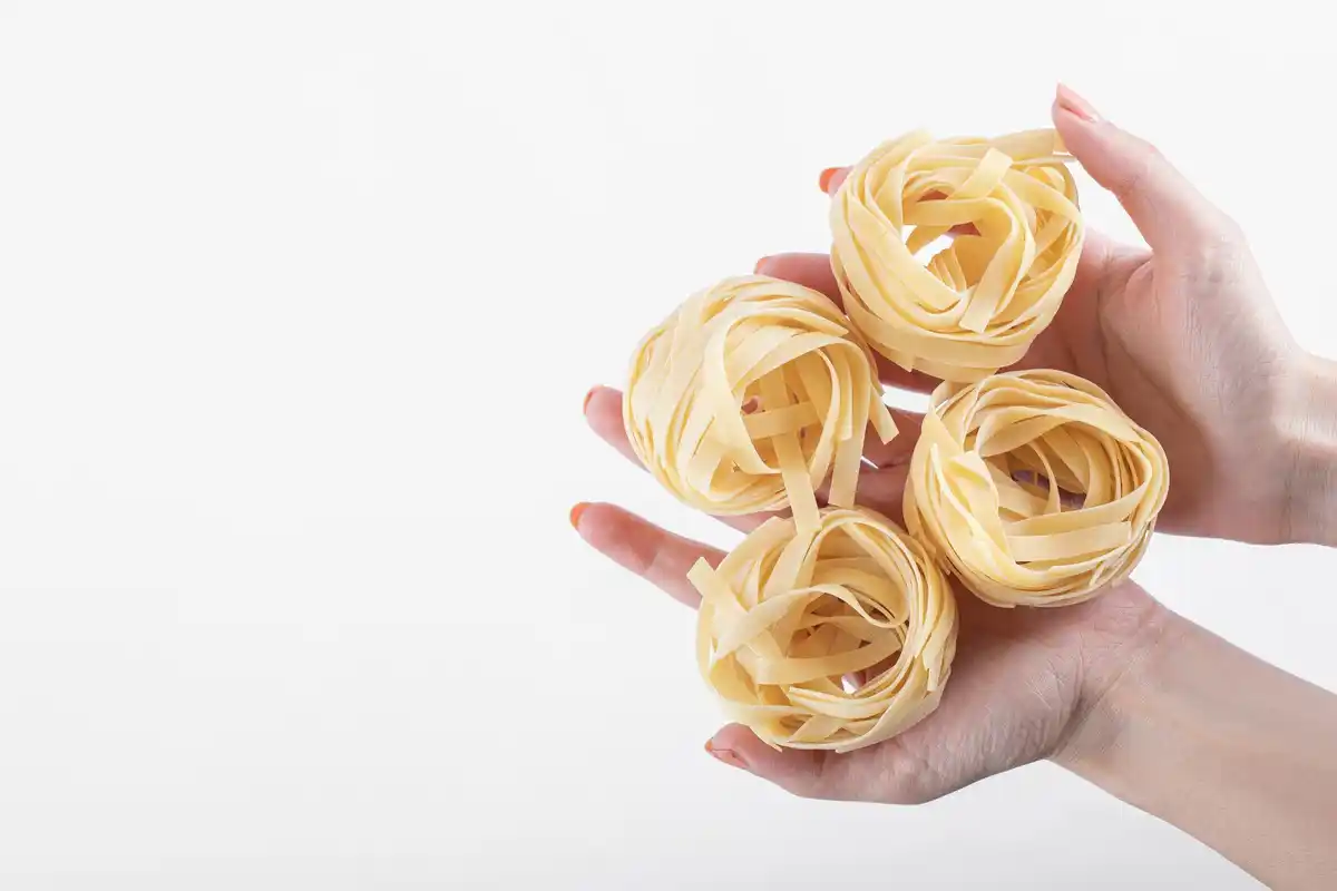 cooked pasta not sticking