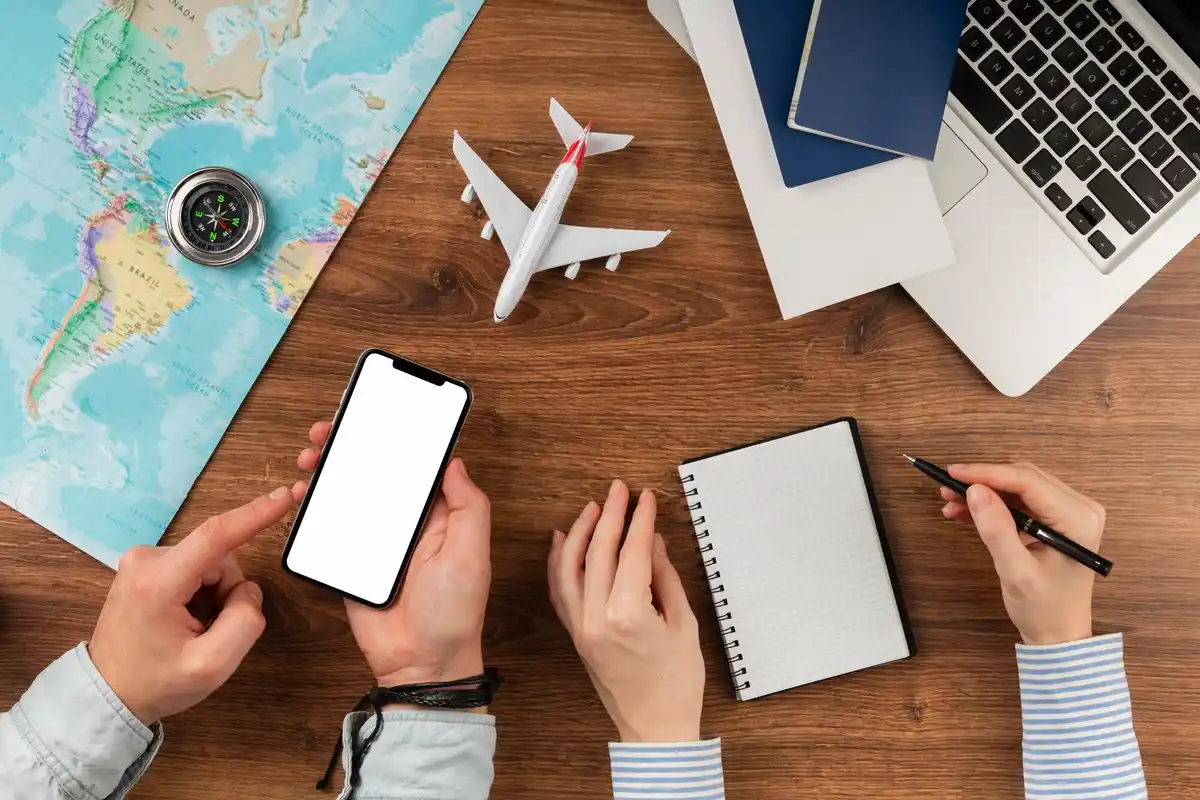 travel flight booking laptop savings