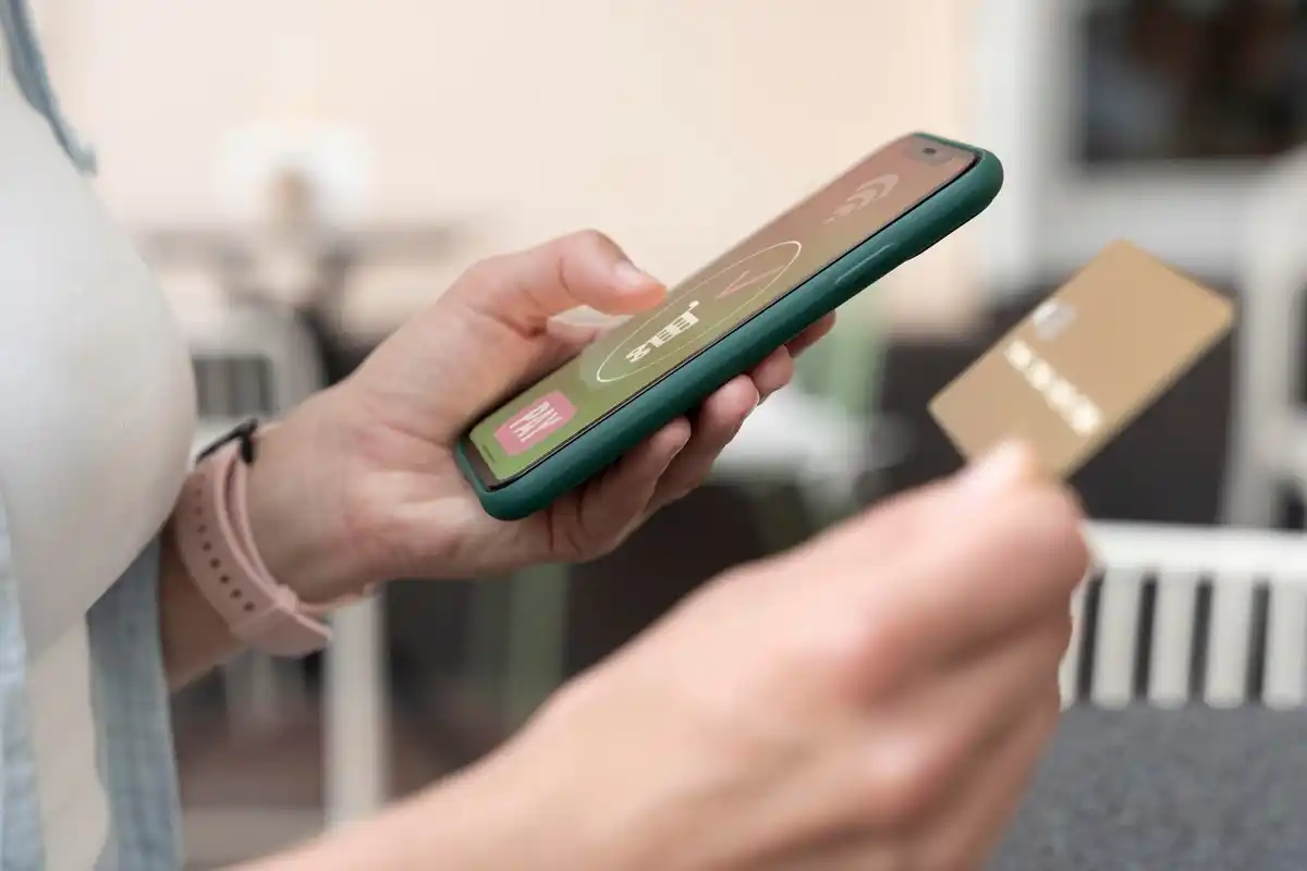 smartphone battery saving mode