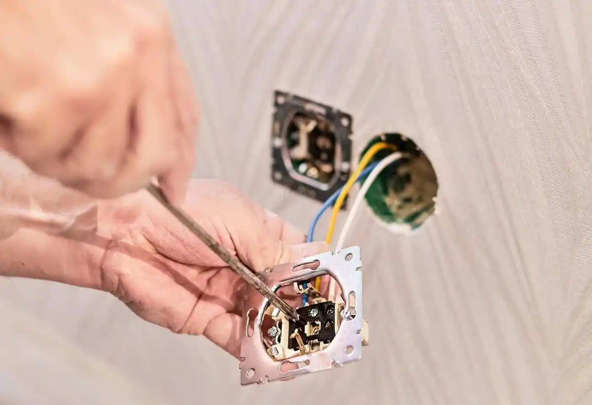 troubleshooting home electronics