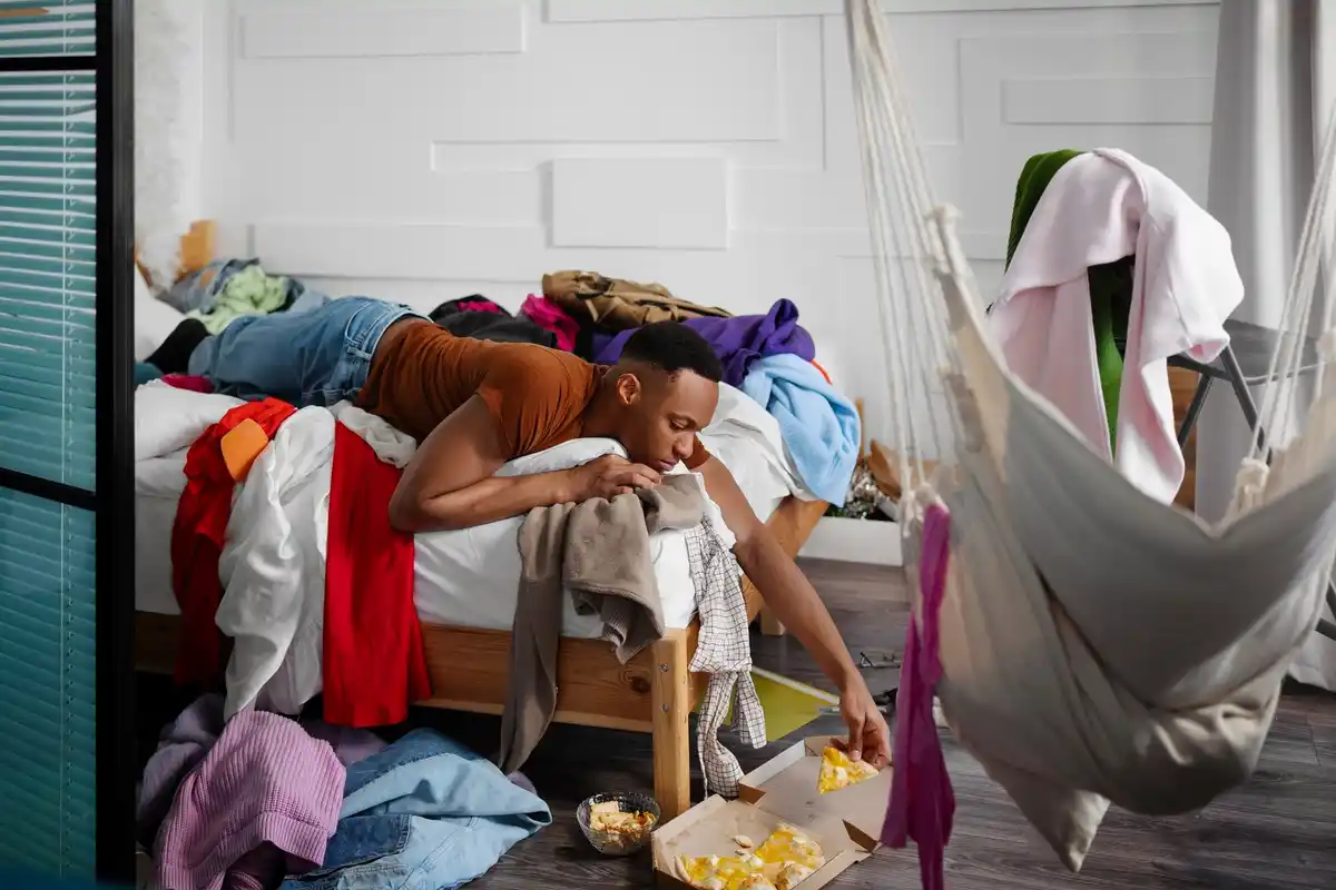 home clutter organization hacks Netherlands