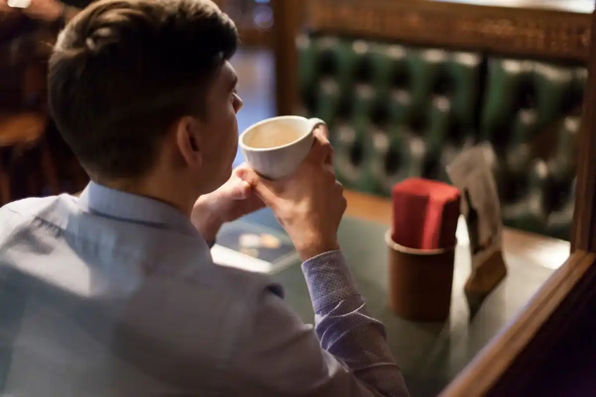 time management Netherlands coffee shop working