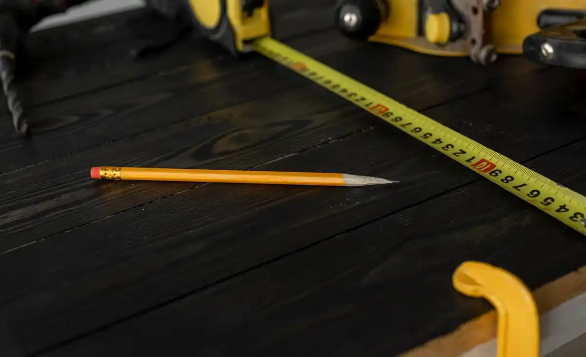 Digital spirit level DIY tools