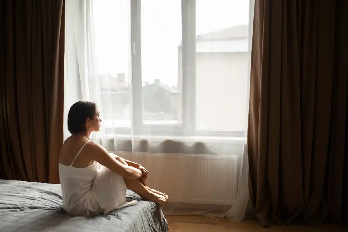 morning sunlight exposure in bedroom