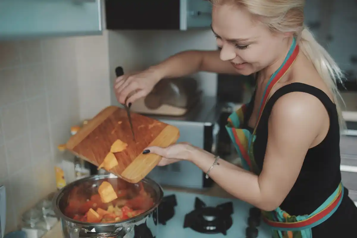 easy kitchen cooking hacks creative tips
