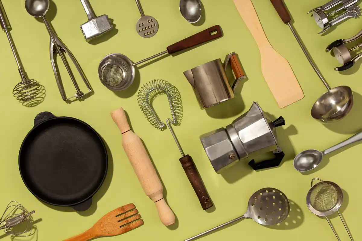 basic kitchen tools cooking