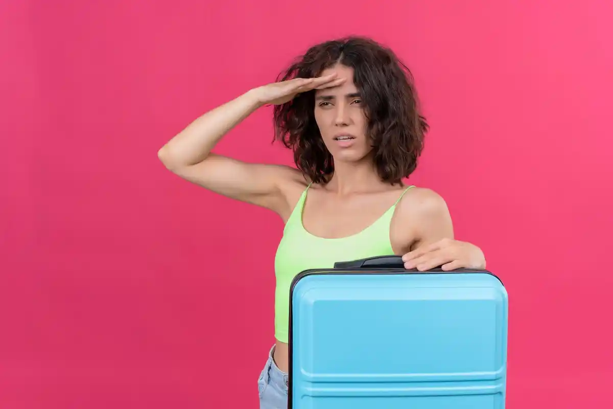 travel hacks packing mistakes airport problems vacation stress