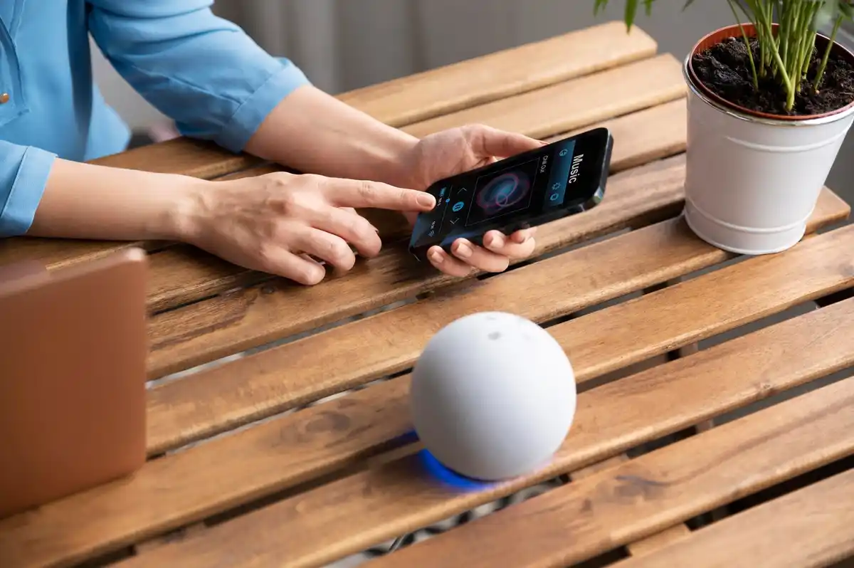 Smart plug in home with smartphone control