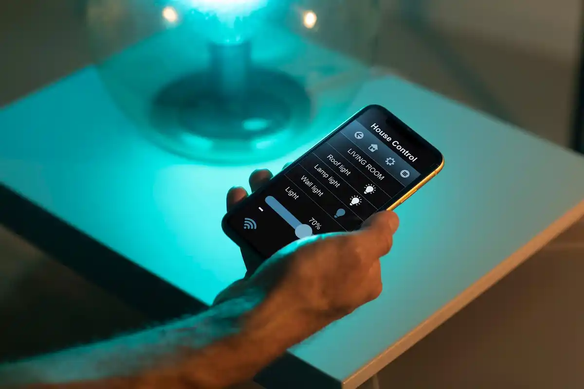 smartphone controlling smart home devices