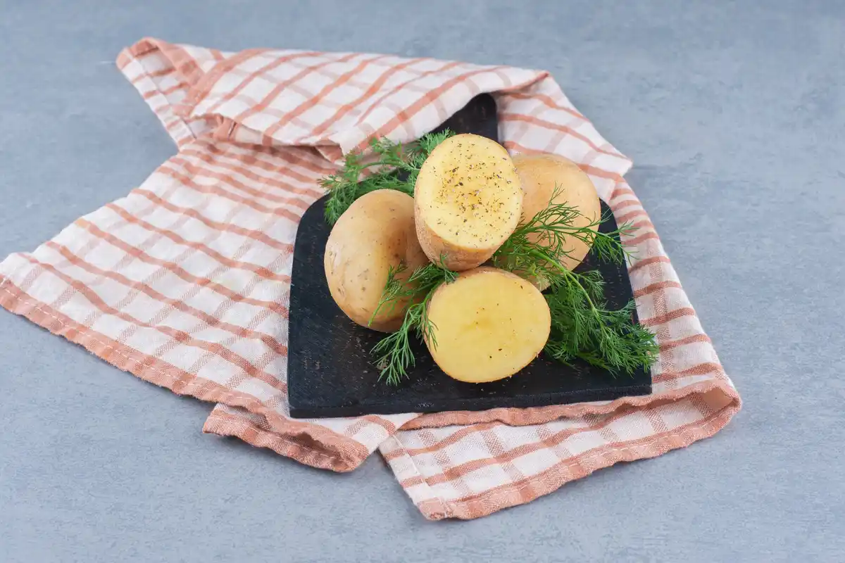 perfect boiled Dutch potatoes kitchen cooking