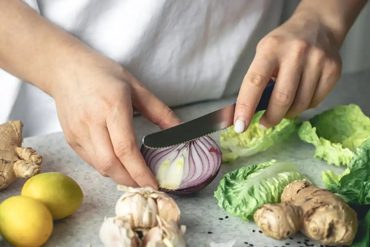 kitchen knife peeling ginger