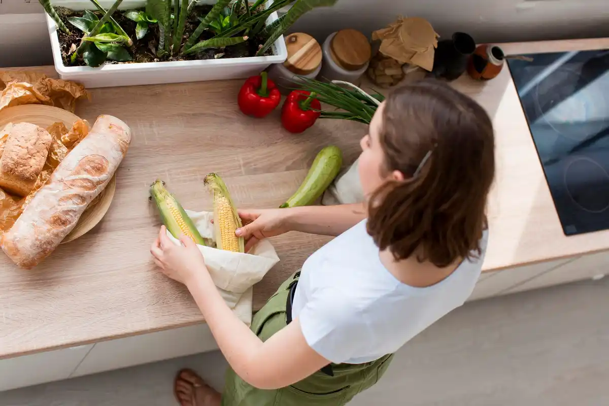 fresh fruits and vegetables storage tips kitchen fridge
