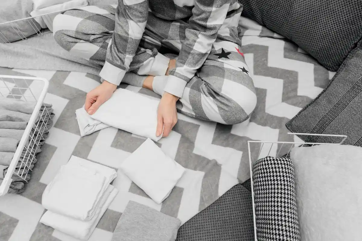 home decluttering simple organization tips