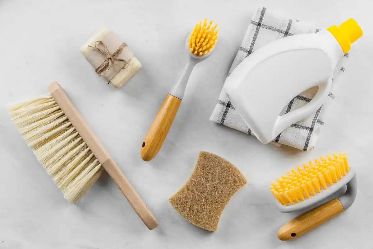 Dutch home cleaning hacks practical tools organized household