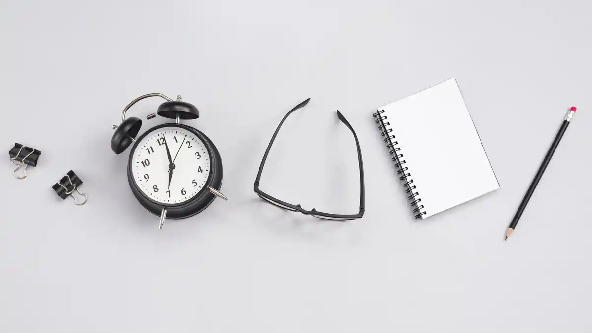 time management tips productivity planner clock focus