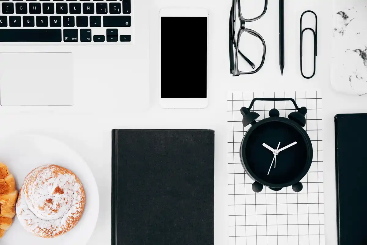 time management tips desk workspace