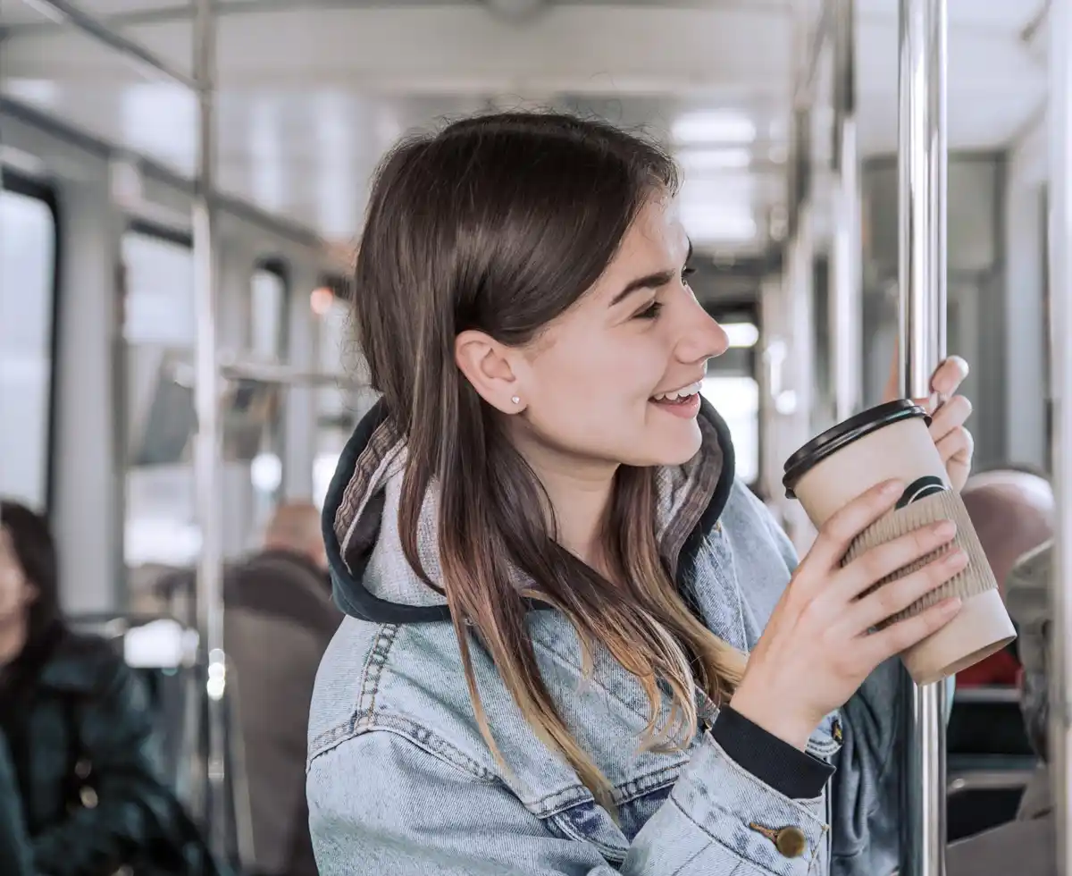saving money travel snacks public transport Netherlands