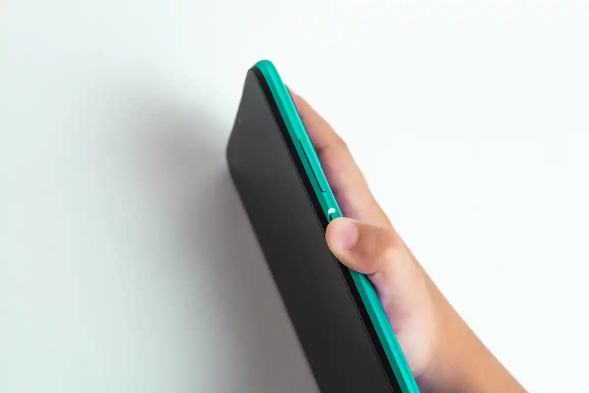 smartphone scrolling fingers close up