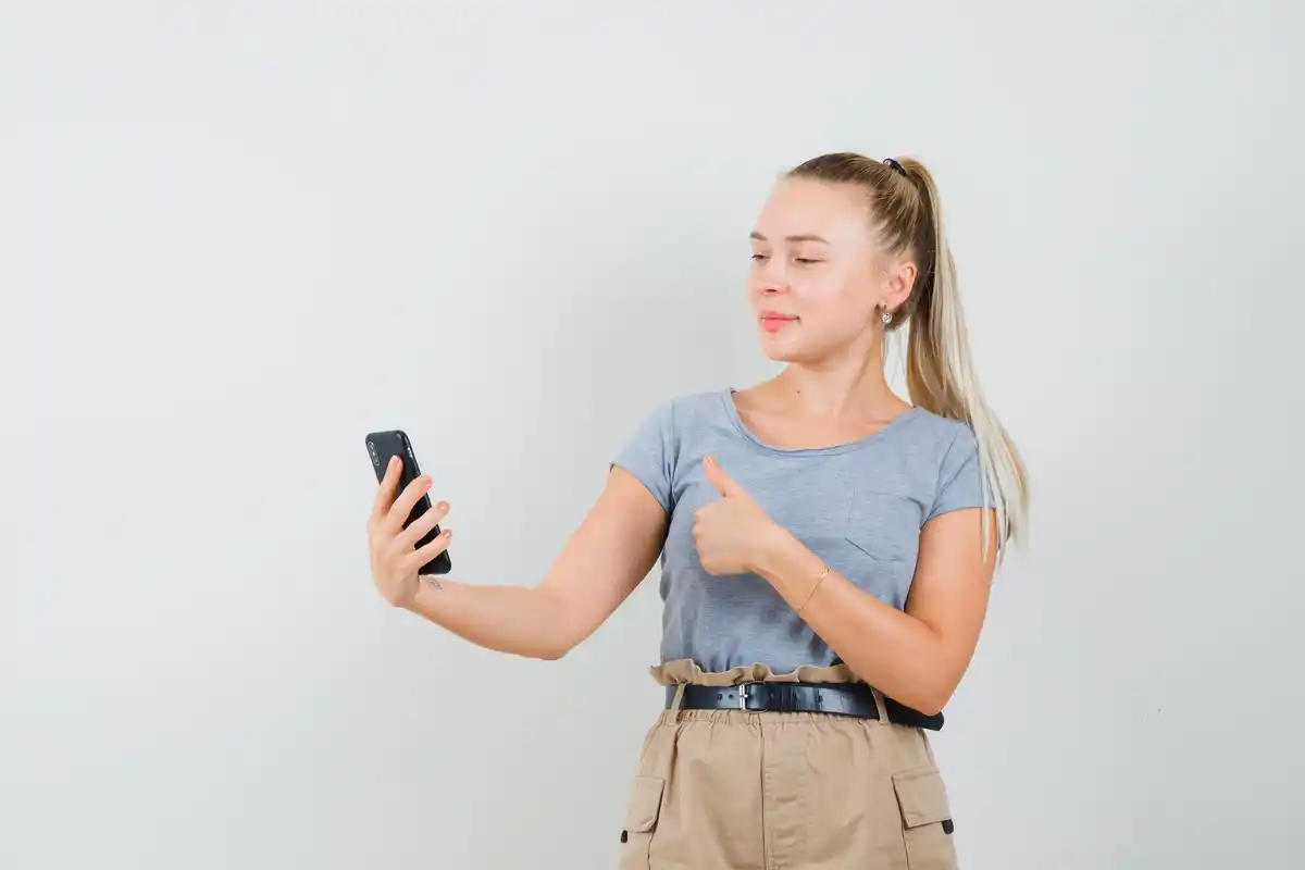 smartphone swiping gestures
