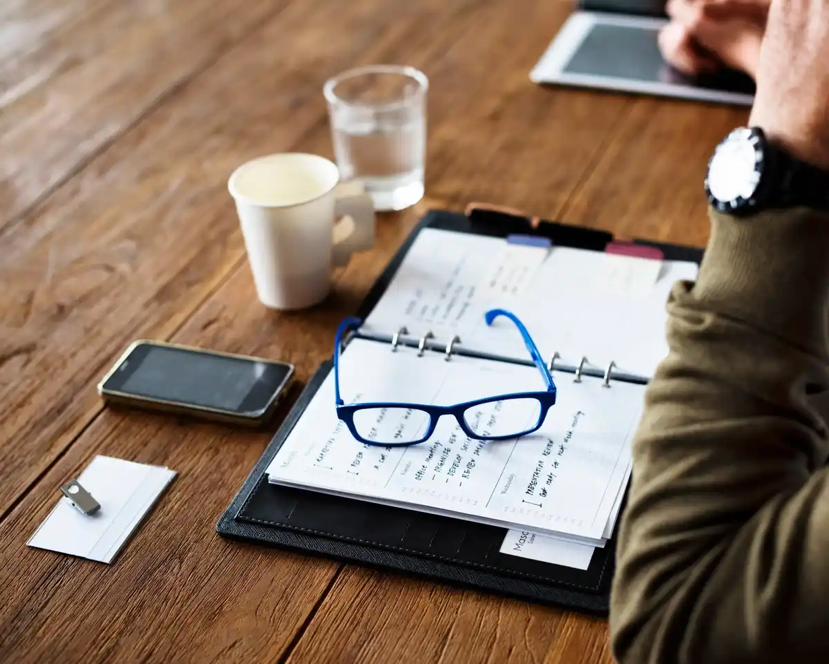 daily schedule time blocking Dutch professional workspace