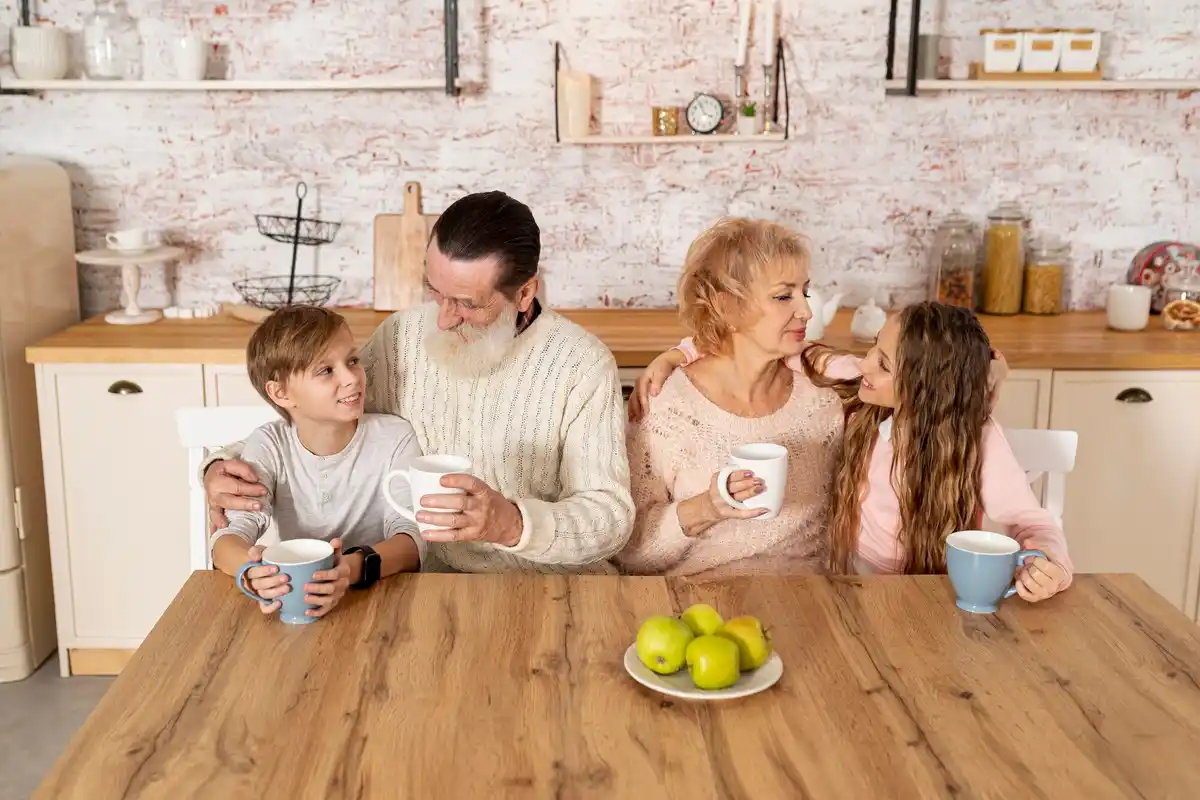 busy family morning routine Netherlands