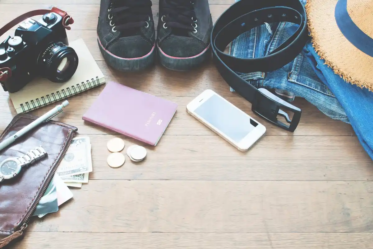 organized suitcase packing travel hacks