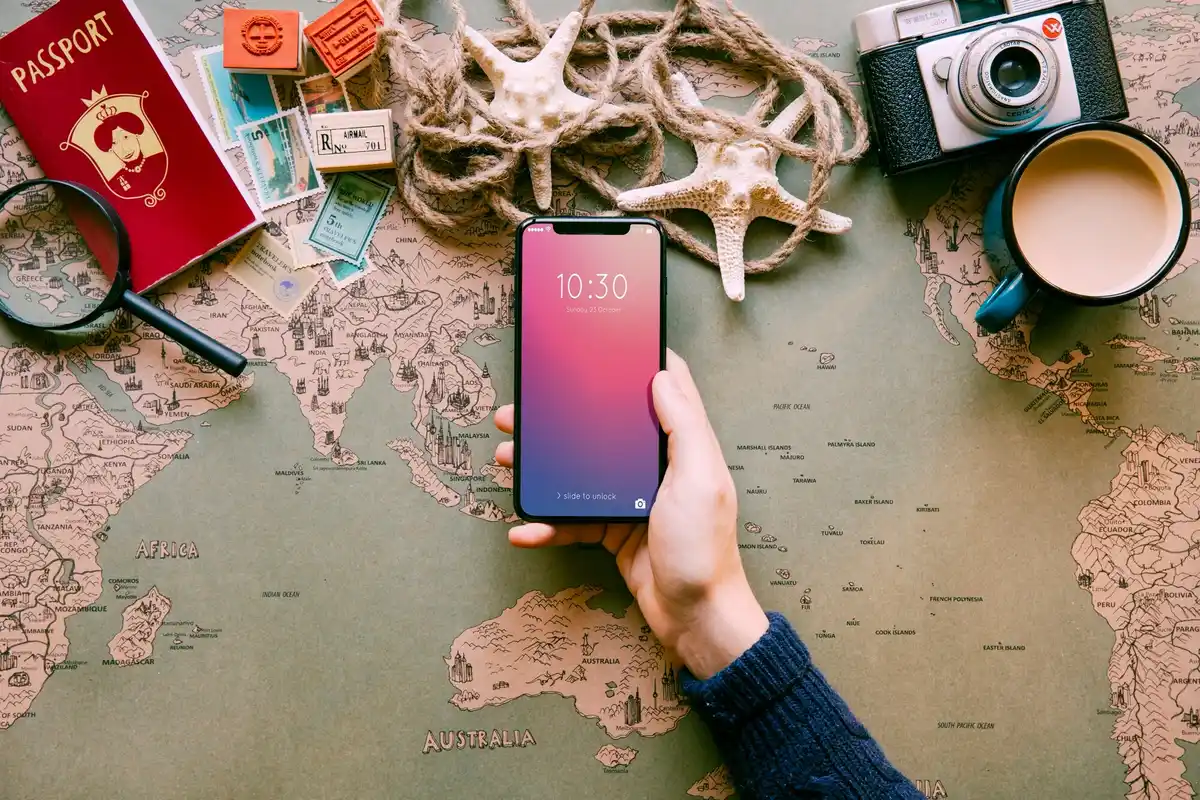 offline maps navigation smartphone travel