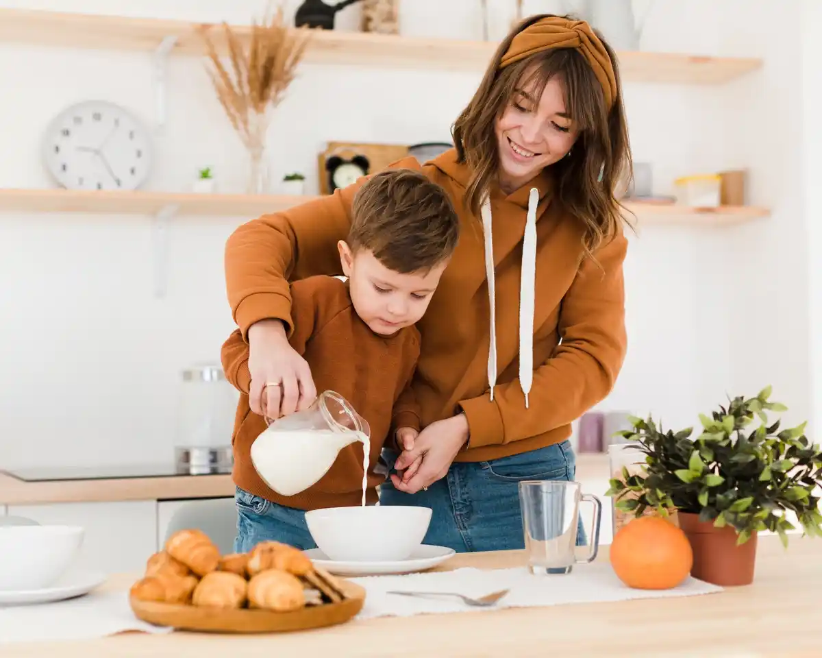 family morning routine smiling breakfast