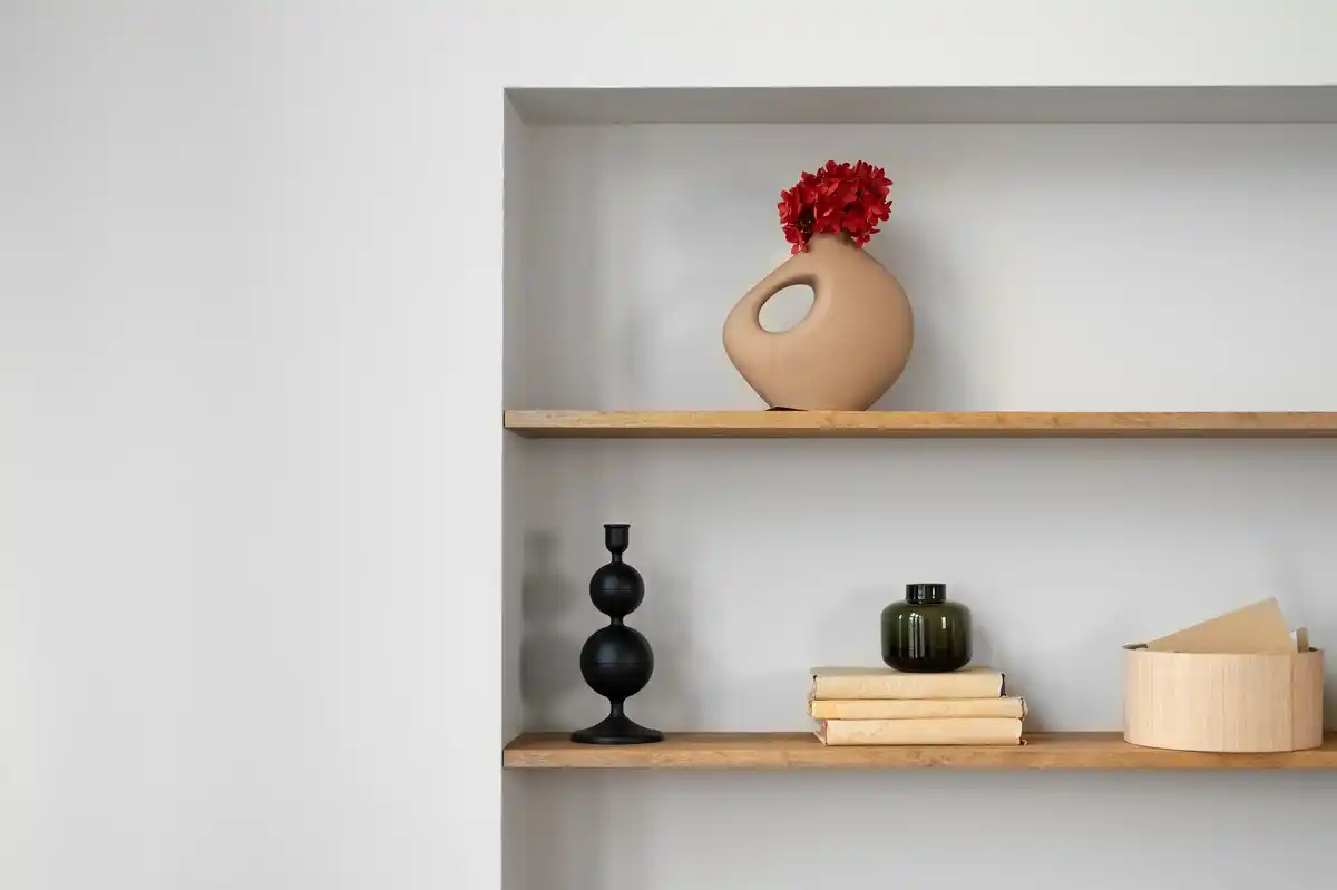 minimalist Dutch home organization