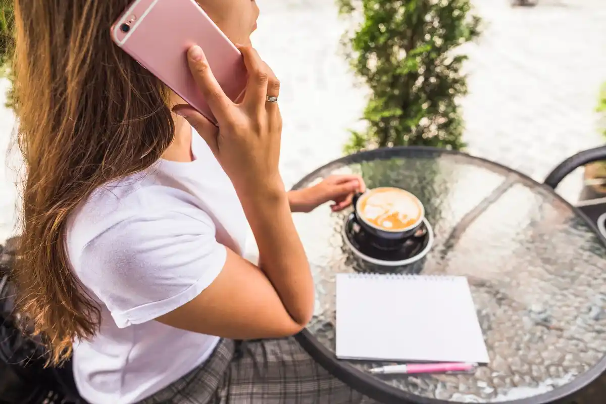 Dutch morning routine phone off