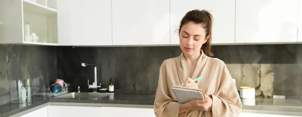minimalist home daily cleaning routine