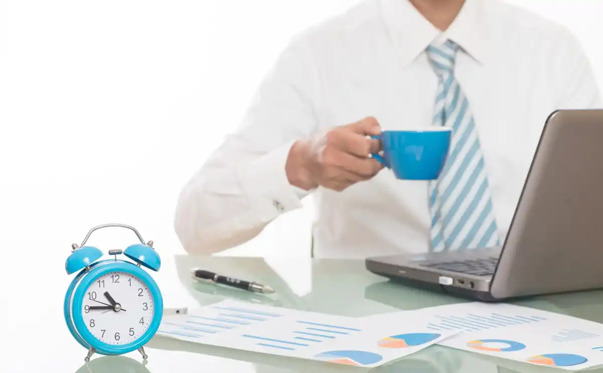 focused person working time management