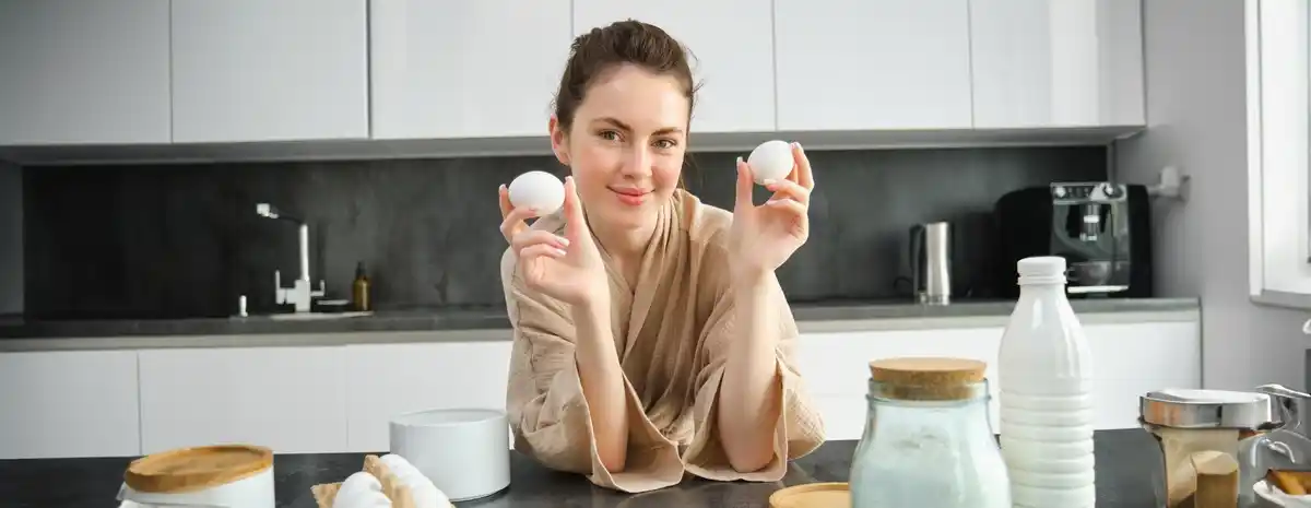 cleaning with vinegar and baking soda kitchen