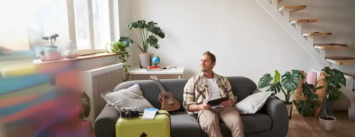 small urban apartment interior space saving
