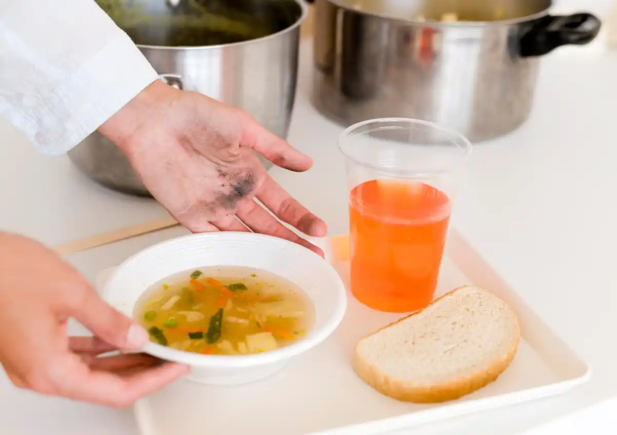 cooling soup fast ice water kitchen tips Netherlands