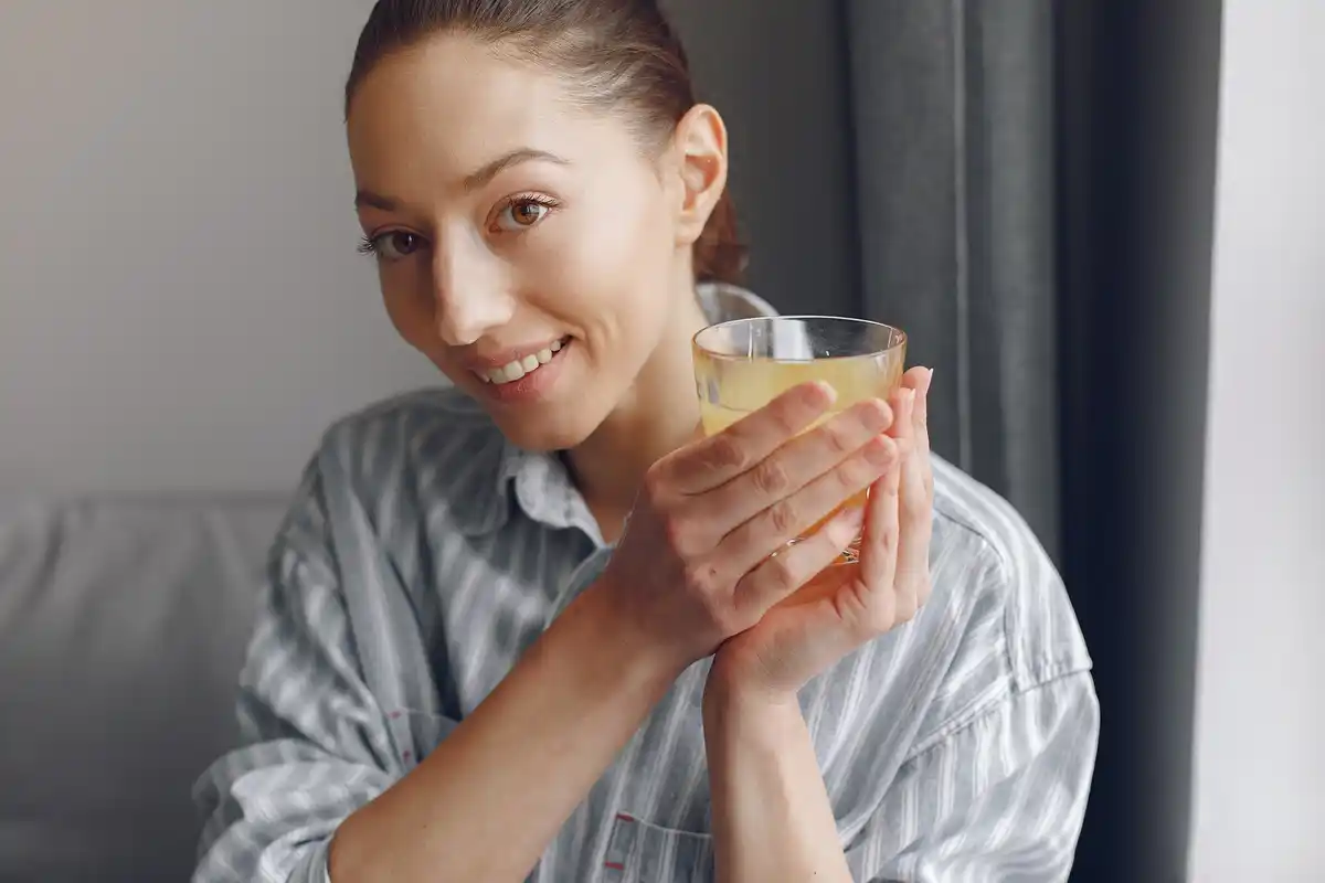 morning warm water lemon healthy lifestyle